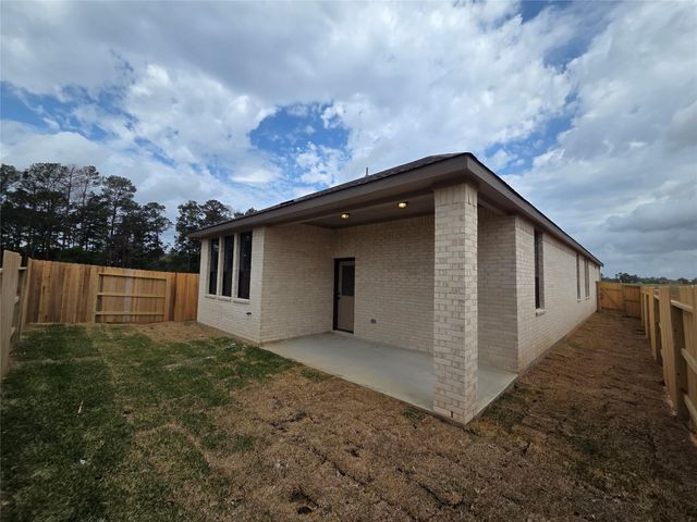 21651 Foxes Trove Trail, Magnolia, TX 77355