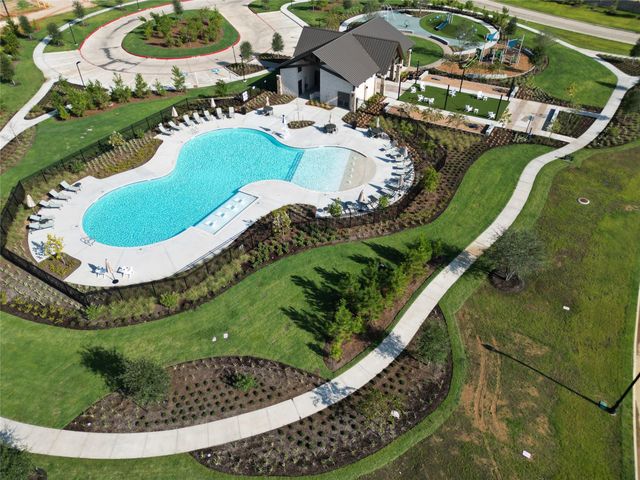 21651 Foxes Trove Trail, Magnolia, TX 77355