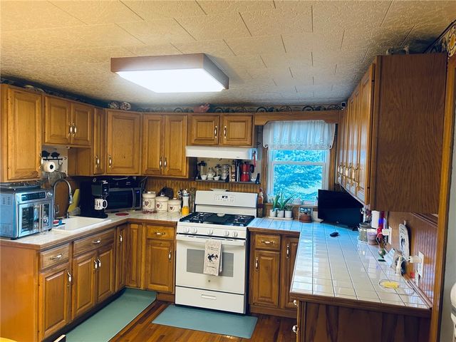 218 Madison Avenue, Hornell, NY 14843