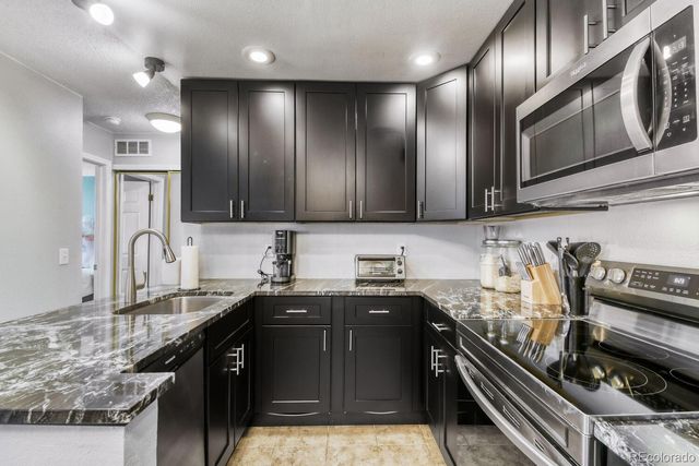 5123 W 73rd Avenue, Westminster, CO 80030