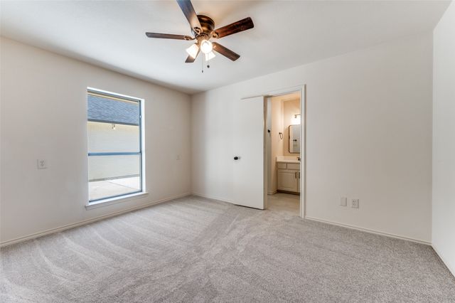 10422 Strittmatter Road, Pilot Point, TX 76258