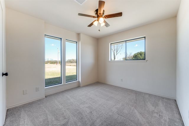 10422 Strittmatter Road, Pilot Point, TX 76258