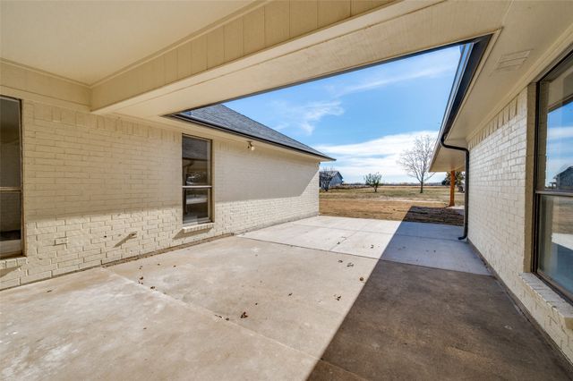 10422 Strittmatter Road, Pilot Point, TX 76258