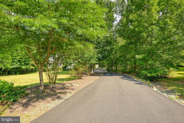 197 SHANNON GLEN CT, Louisa, VA 23093