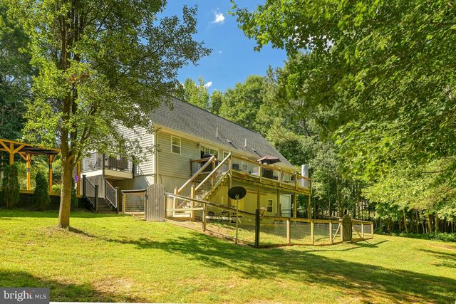 197 SHANNON GLEN CT, Louisa, VA 23093