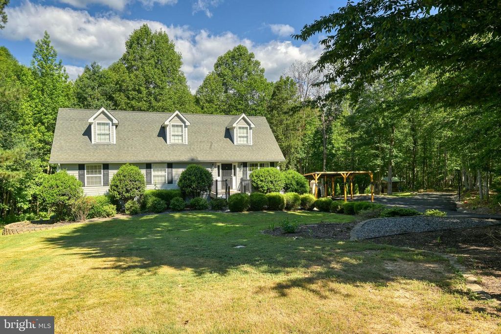 197 SHANNON GLEN CT, Louisa, VA 23093
