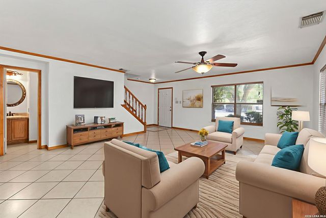 6311 Regency Ct, San Antonio, TX 78249