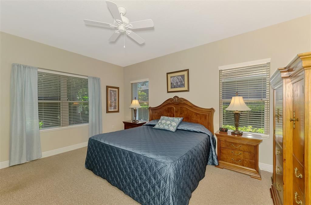 Image 31 of property listing at 12229 STUART DRIVE, Venice, FL 34293
