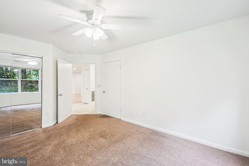 30-C HEARTHSTONE CT #C, Annapolis, MD 21403