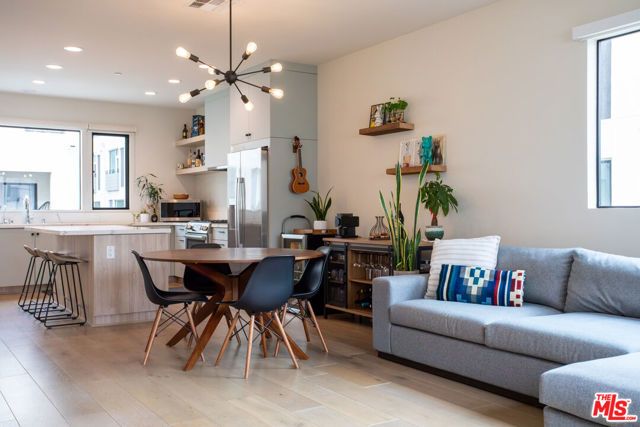 4515 N Ayla Lane, Los Angeles, CA 90041
