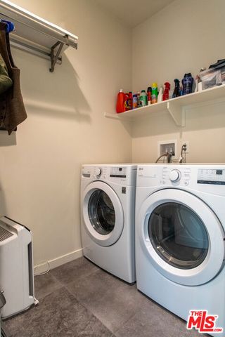 4515 N Ayla Lane, Los Angeles, CA 90041