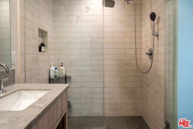 4515 N Ayla Lane, Los Angeles, CA 90041