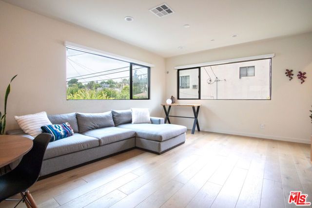 4515 N Ayla Lane, Los Angeles, CA 90041