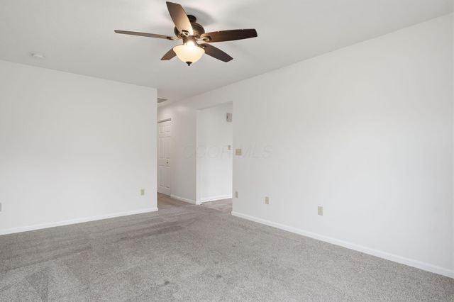 681 Maple Avenue, Newark, OH 43055