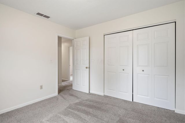 681 Maple Avenue, Newark, OH 43055