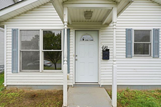 681 Maple Avenue, Newark, OH 43055