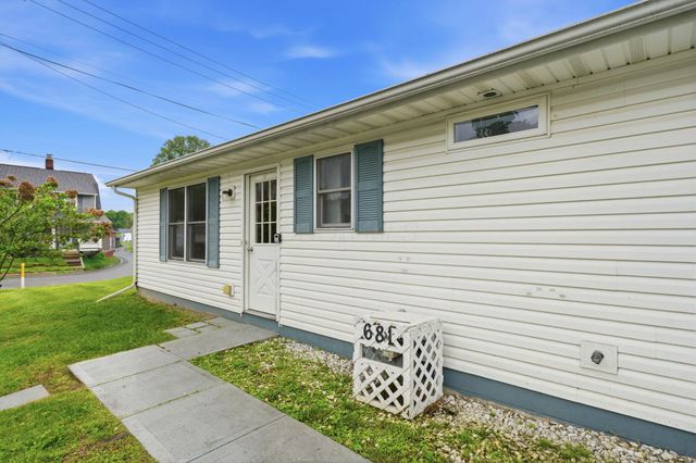 681 Maple Avenue, Newark, OH 43055