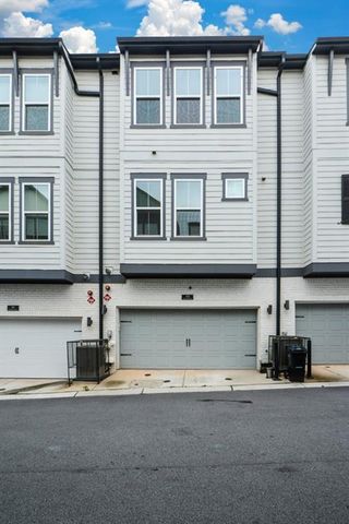 923 Katie Kerr Drive, Decatur, GA 30030