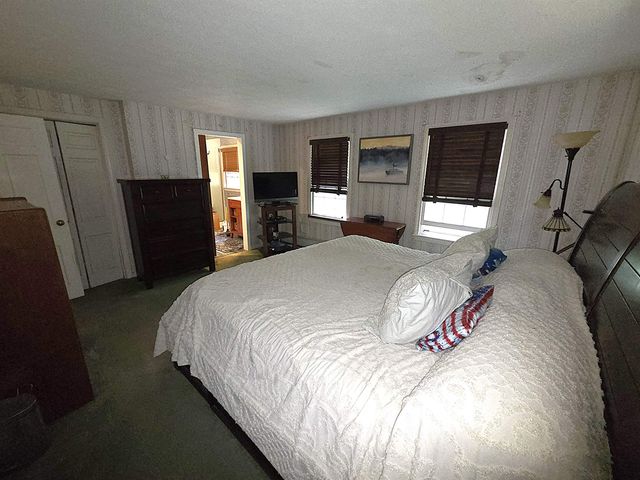 62 Boston Post Road, Amherst, NH 03031