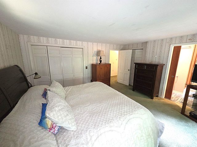 62 Boston Post Road, Amherst, NH 03031