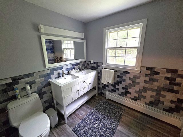62 Boston Post Road, Amherst, NH 03031