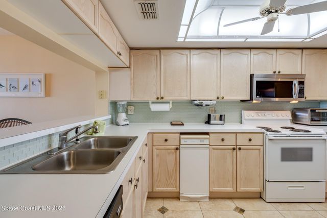 555 Harrison Avenue 402, Cape Canaveral, FL 32920