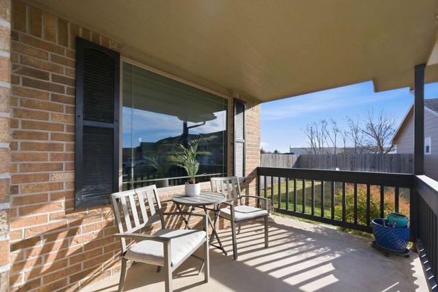 344 Sheffield St, Newton, KS 67114