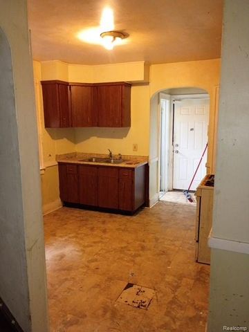 12327 Rosemary Street, Detroit, MI 48213