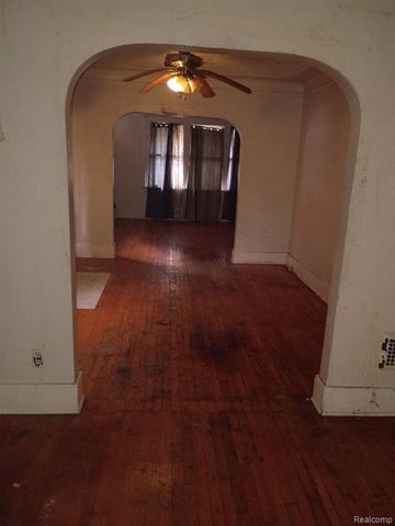 12327 Rosemary Street, Detroit, MI 48213