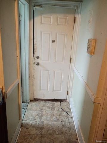 12327 Rosemary Street, Detroit, MI 48213