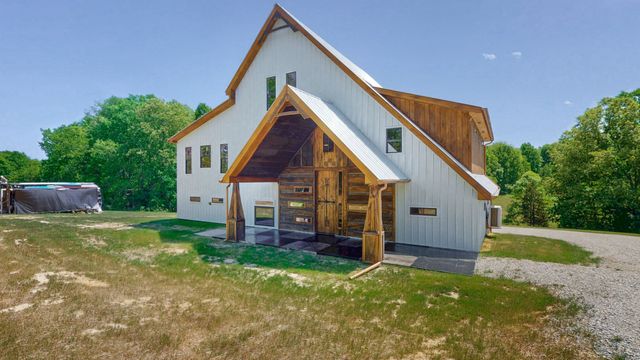 788 Preston Baggett Rd, Cumberland City, TN 37050