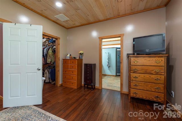 335 James View Road, Marion, NC 28752