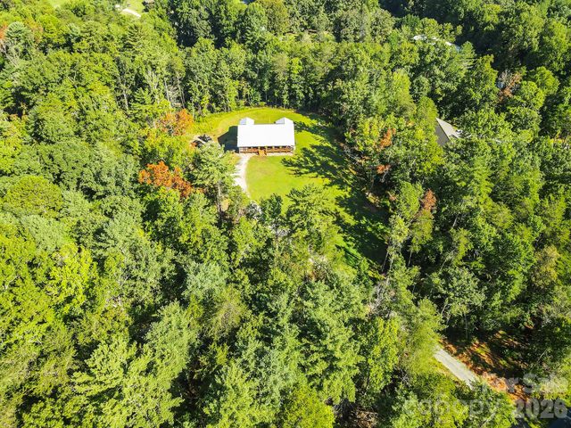 335 James View Road, Marion, NC 28752