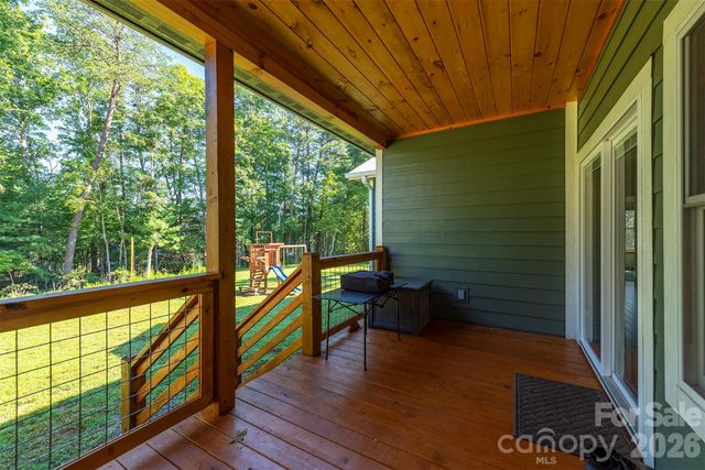 335 James View Road, Marion, NC 28752