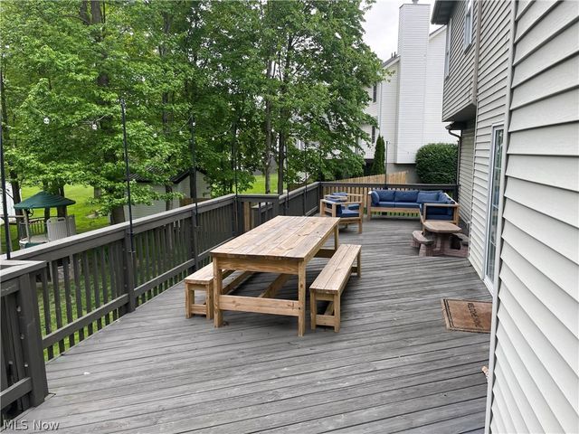 2024 Deer Meadow Boulevard, Streetsboro, OH 44241