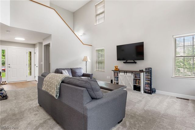 2024 Deer Meadow Boulevard, Streetsboro, OH 44241