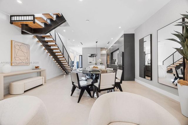 1220 NE 13th Ave, Fort Lauderdale, FL 33304