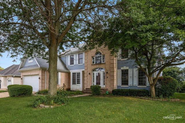 1475 S Crowfoot Circle, Hoffman Estates, IL 60169