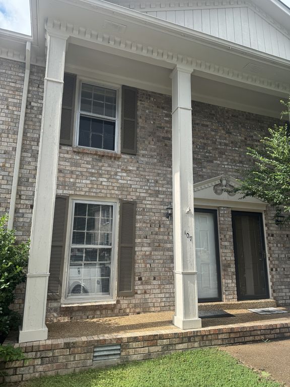 107 Northcrest Ct, Nashville, TN 37211