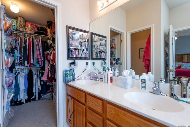 2909 FLEET DR, Austin, TX 78748