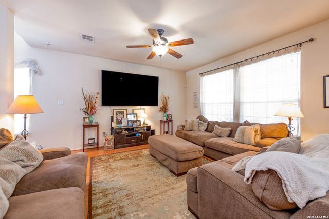 2909 FLEET DR, Austin, TX 78748