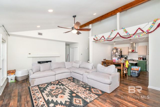 6208 Cottage Hill Road, Mobile, AL 36609