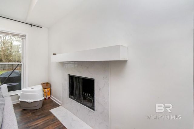 6208 Cottage Hill Road, Mobile, AL 36609