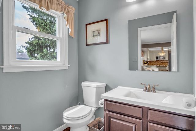 140 FINEVIEW RD, Camp Hill, PA 17011