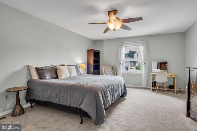 140 FINEVIEW RD, Camp Hill, PA 17011