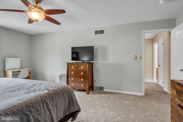 140 FINEVIEW RD, Camp Hill, PA 17011