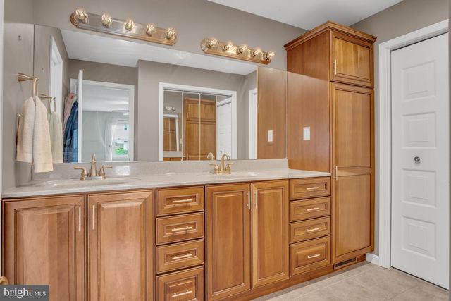 140 FINEVIEW RD, Camp Hill, PA 17011