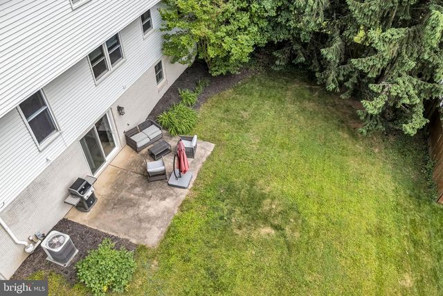 140 FINEVIEW RD, Camp Hill, PA 17011