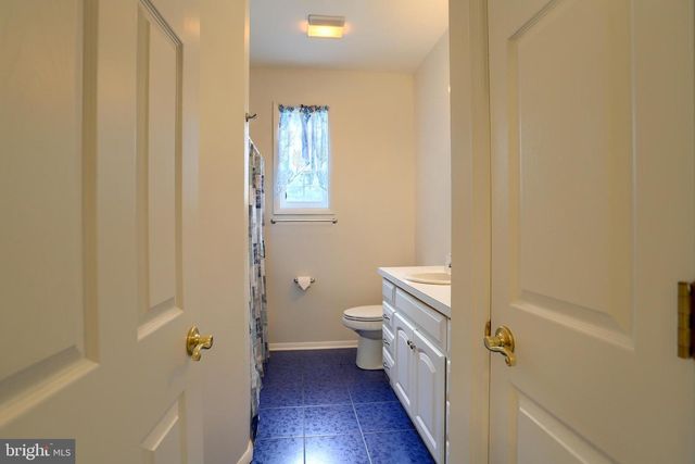 422 BOLLINGER RD, Littlestown, PA 17340
