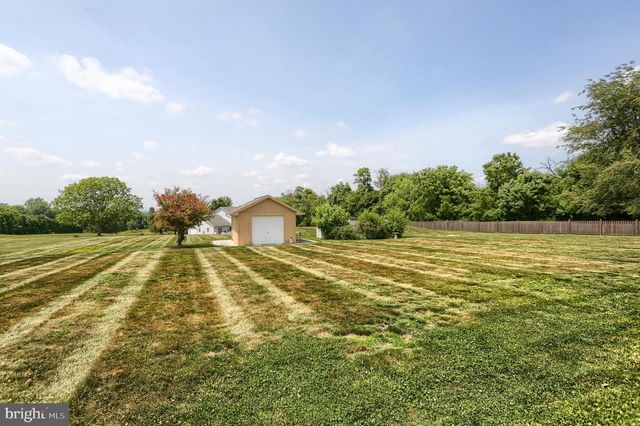 422 BOLLINGER RD, Littlestown, PA 17340